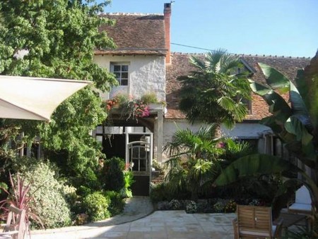 Bed & Breakfast 20000G10368: Thoury